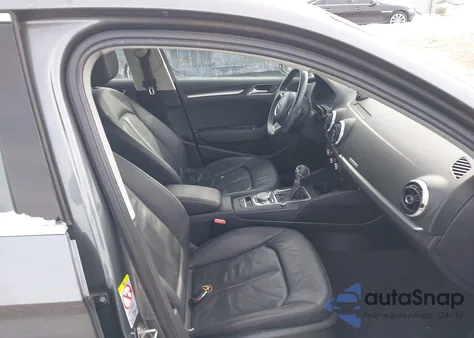 2015 Audi A3 2.0T Premium из США, поврежденный, VIN WAUEFGFF3F1001216